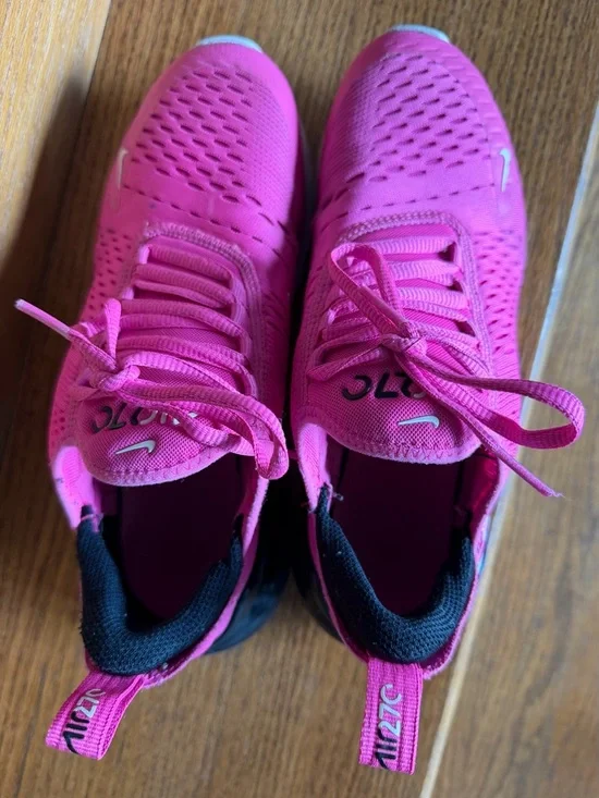 Nike Pink Air Max 270 - Picture 2 of 4